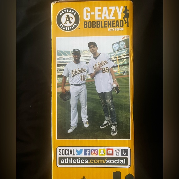 Rare Oakland Athletics Baseball Bundle Package - Picture 8 of 11